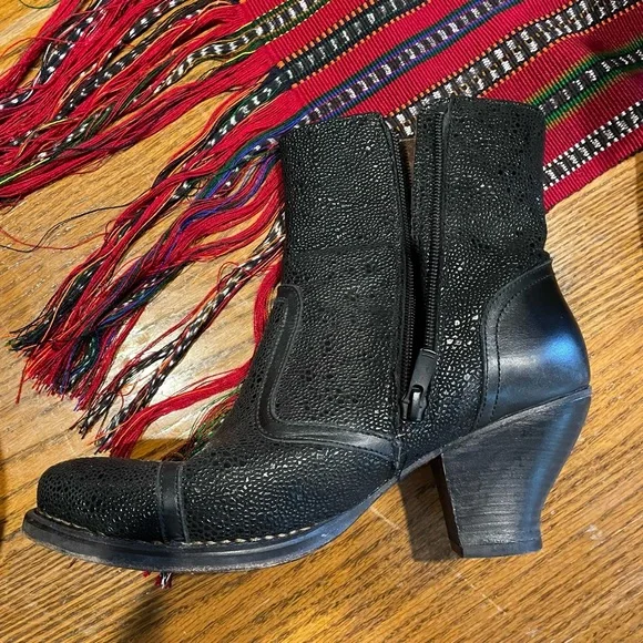 Neosens boots - Picture 2 of 5